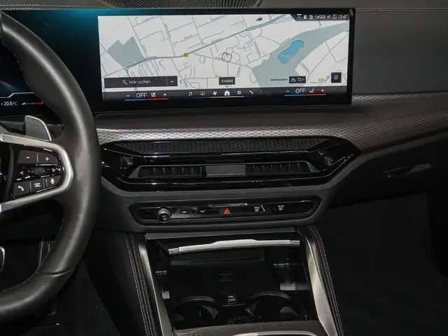BMW 4 Series view 11