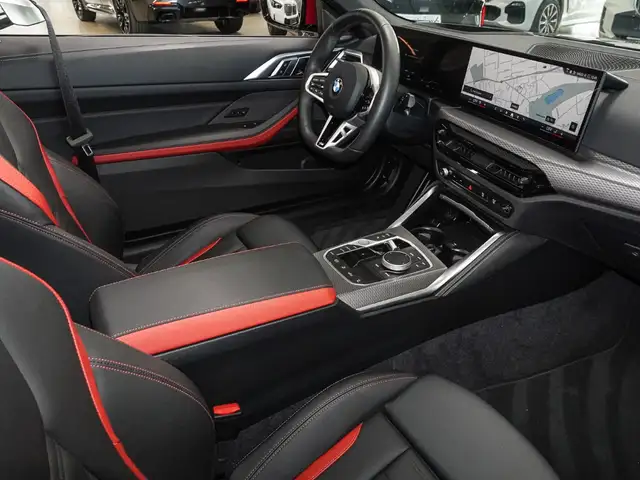 BMW 4 Series view 8