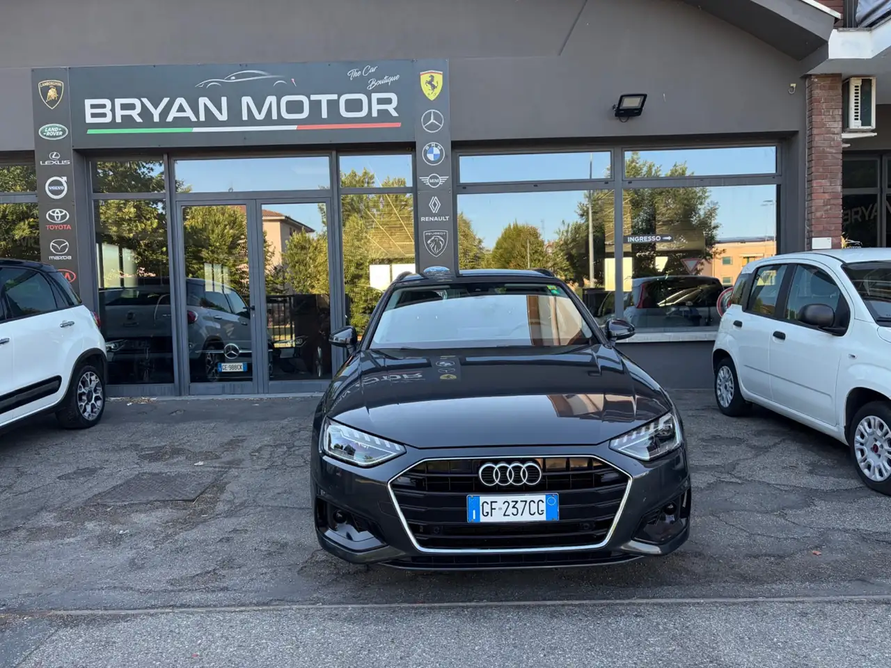 Audi A4 Avant 35 TDI/163 CV S tronic Business Advanced, миниатюра 2