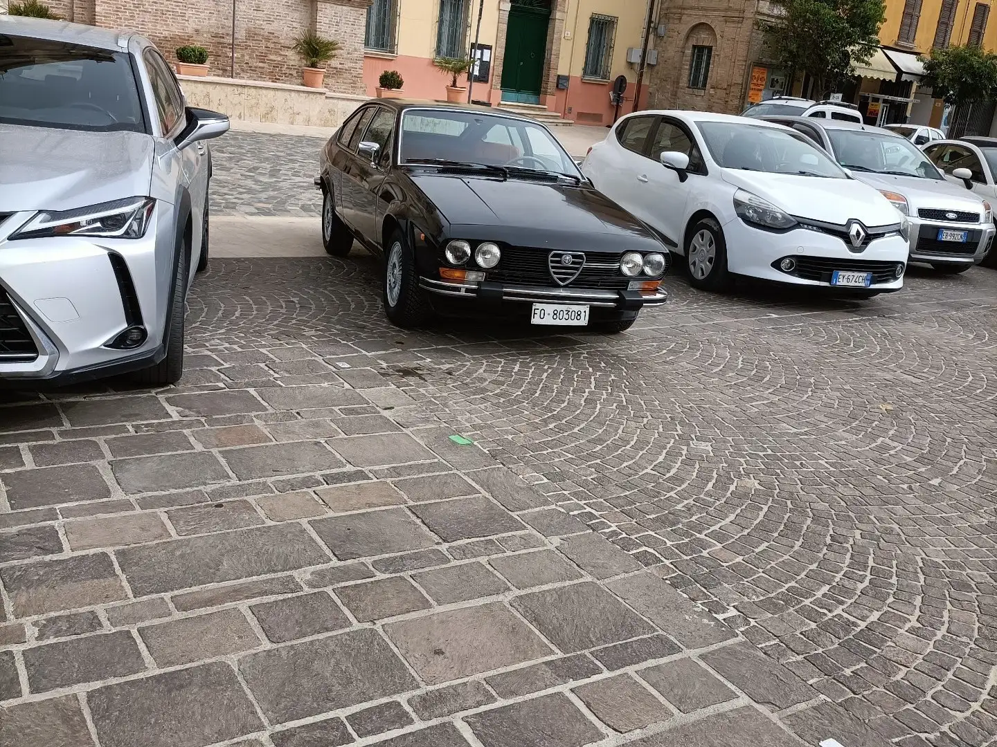 Alfa Romeo GTV 2.0 Negro - 1