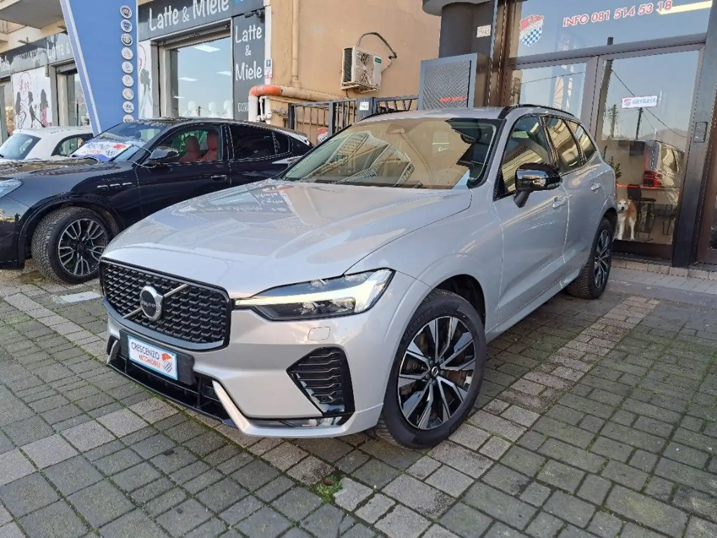 Volvo XC60 B4 Plus Dark - Diesel Ibrida - MINI RATA Grigio - 1