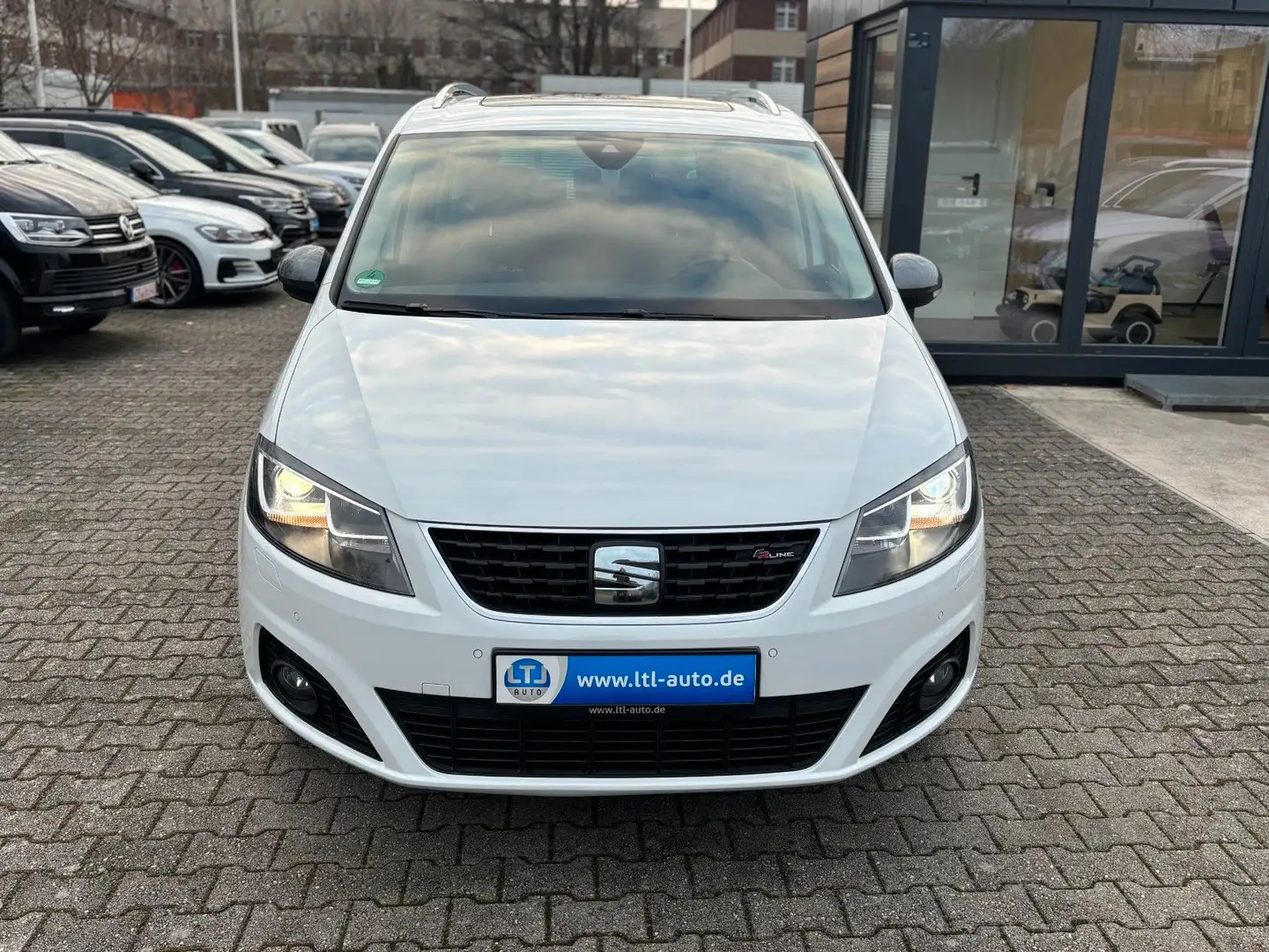 SEAT Alhambra @.0TDI DSG 177 FR-Line Pano AHK 7Sitzer Weiß - 2