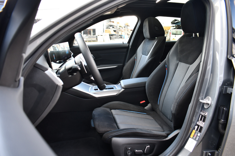 BMW 330 3-serie Touring 330e xDrive M-Sport Pro Pano Trekh — photo 4