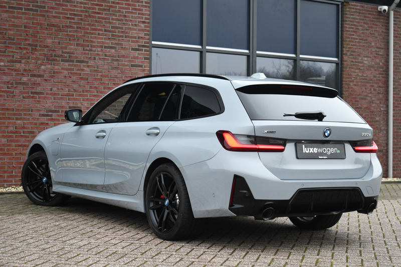 BMW 330 3-serie Touring 330e xDrive M-Sport Pro Pano Trekh — photo 20