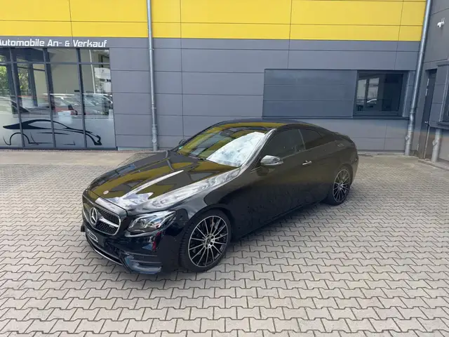 Mercedes-Benz E 300 EDITION 1 /AMG/ PANO/LEDER/NIGHTPACKET