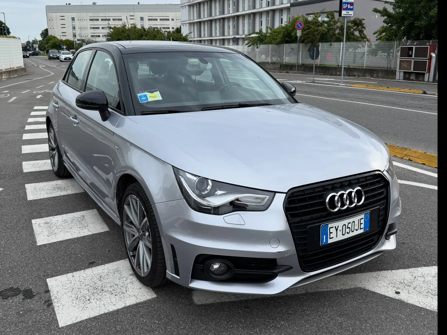 Audi A1 A1 Sportback 1.6 tdi S Line Edition 90cv Argento - 2