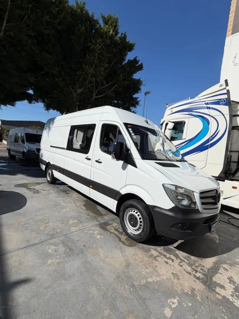 Mercedes-Benz Sprinter MERCEDES-BENZ Industrial  Manual de 4 Pue Blanco - 1