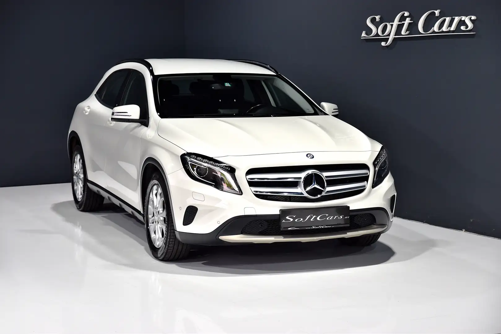 Mercedes-Benz GLA 200 CDI 4 Matic Aut.***BESTPREIS*** Weiß - 2