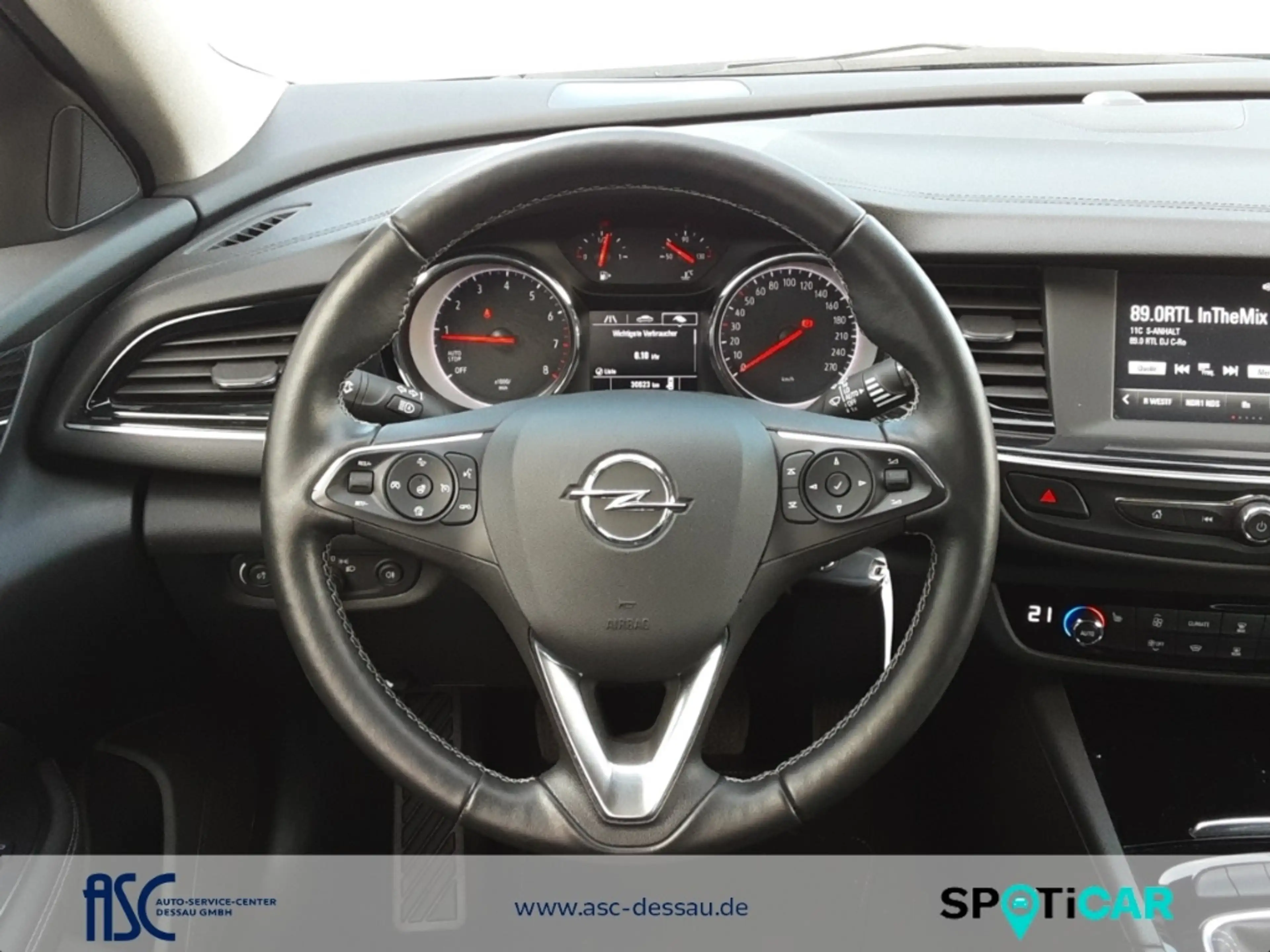 Opel Insignia B Sports Tourer 1.5 SIDI Turbo Innovation — photo 9