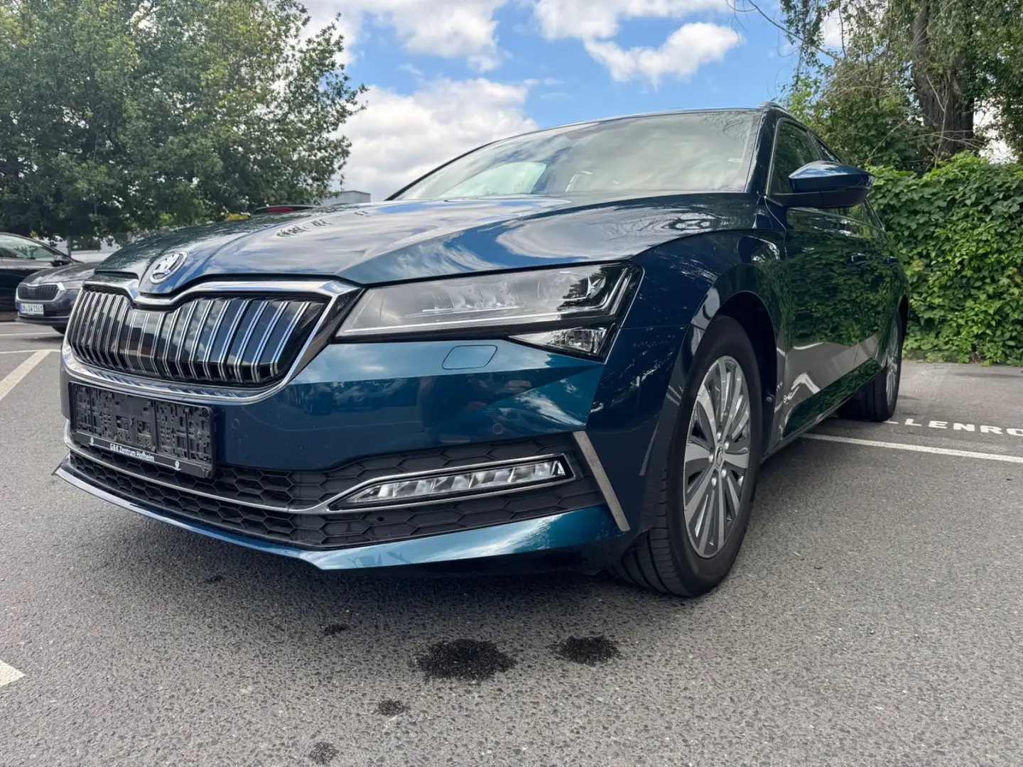 Skoda Superb Combi Style iV Blau - 2