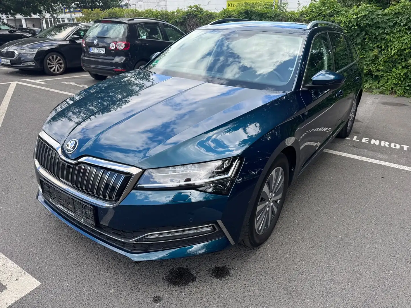 Skoda Superb Combi Style iV Blau - 1