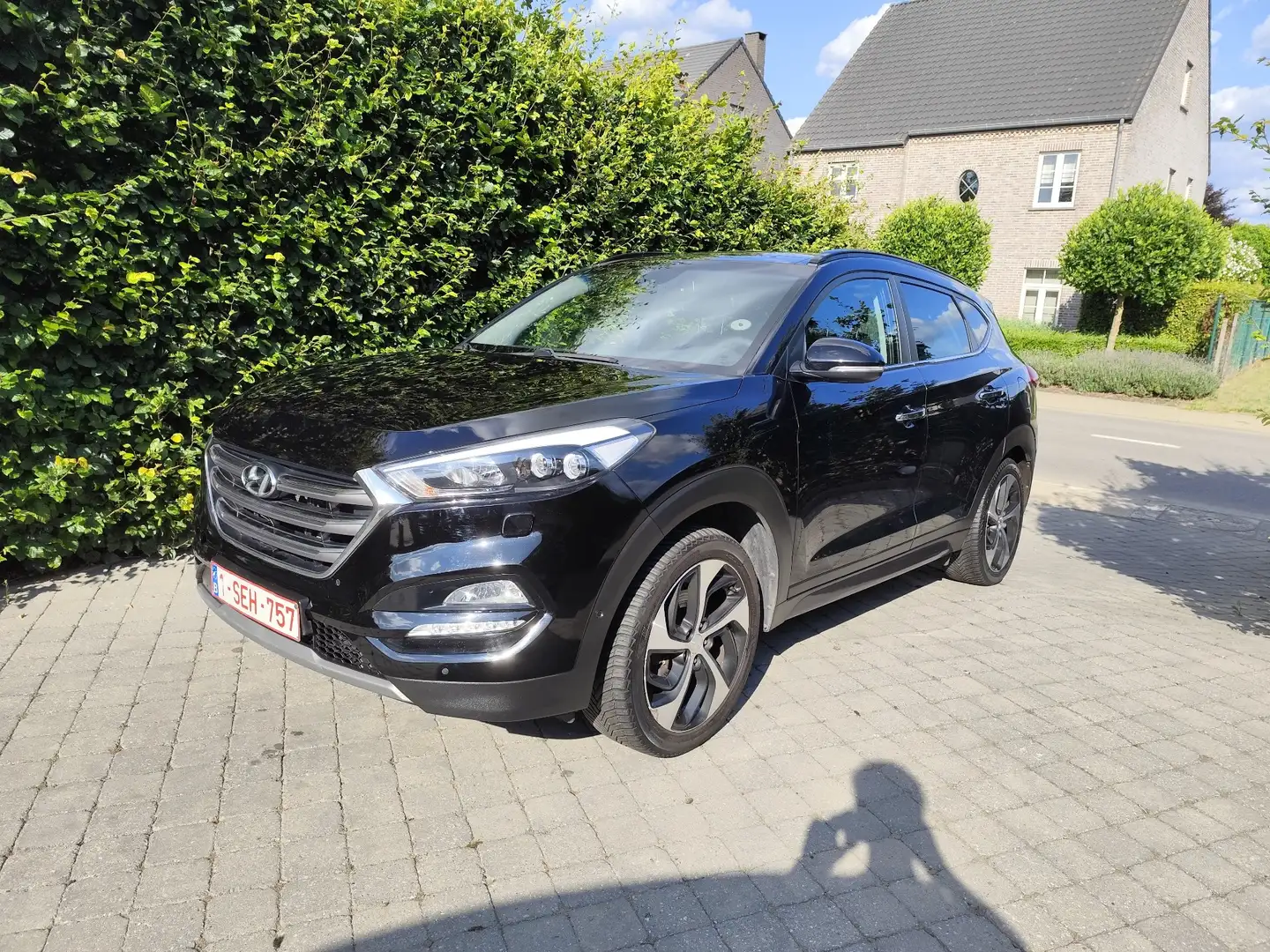 Hyundai TUCSON 1.6 Turbo 4WD DCT Advantage Schwarz - 1