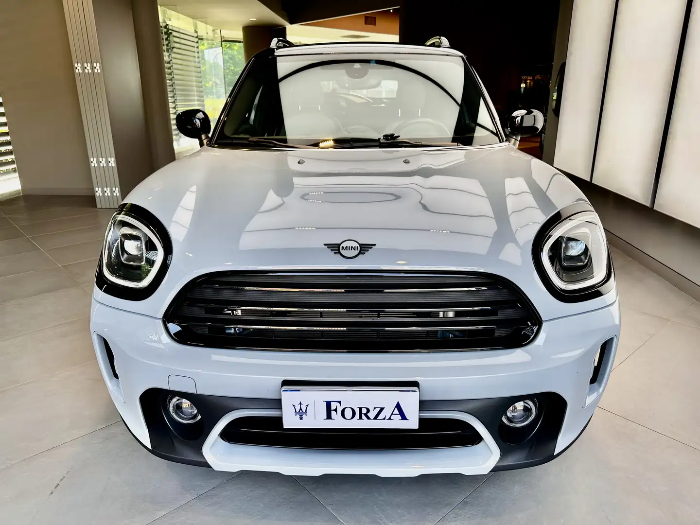 MINI Cooper Countryman 1.5 Untamed auto, Interni in Pelle, Telecamera Gris - 2