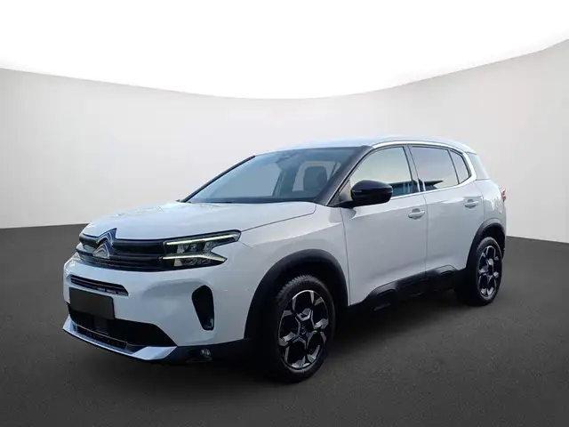 Citroen C5 Aircross view 2