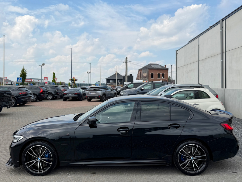 BMW 330 330eA PHEV Pack M NETTO 26.405€ — photo 9