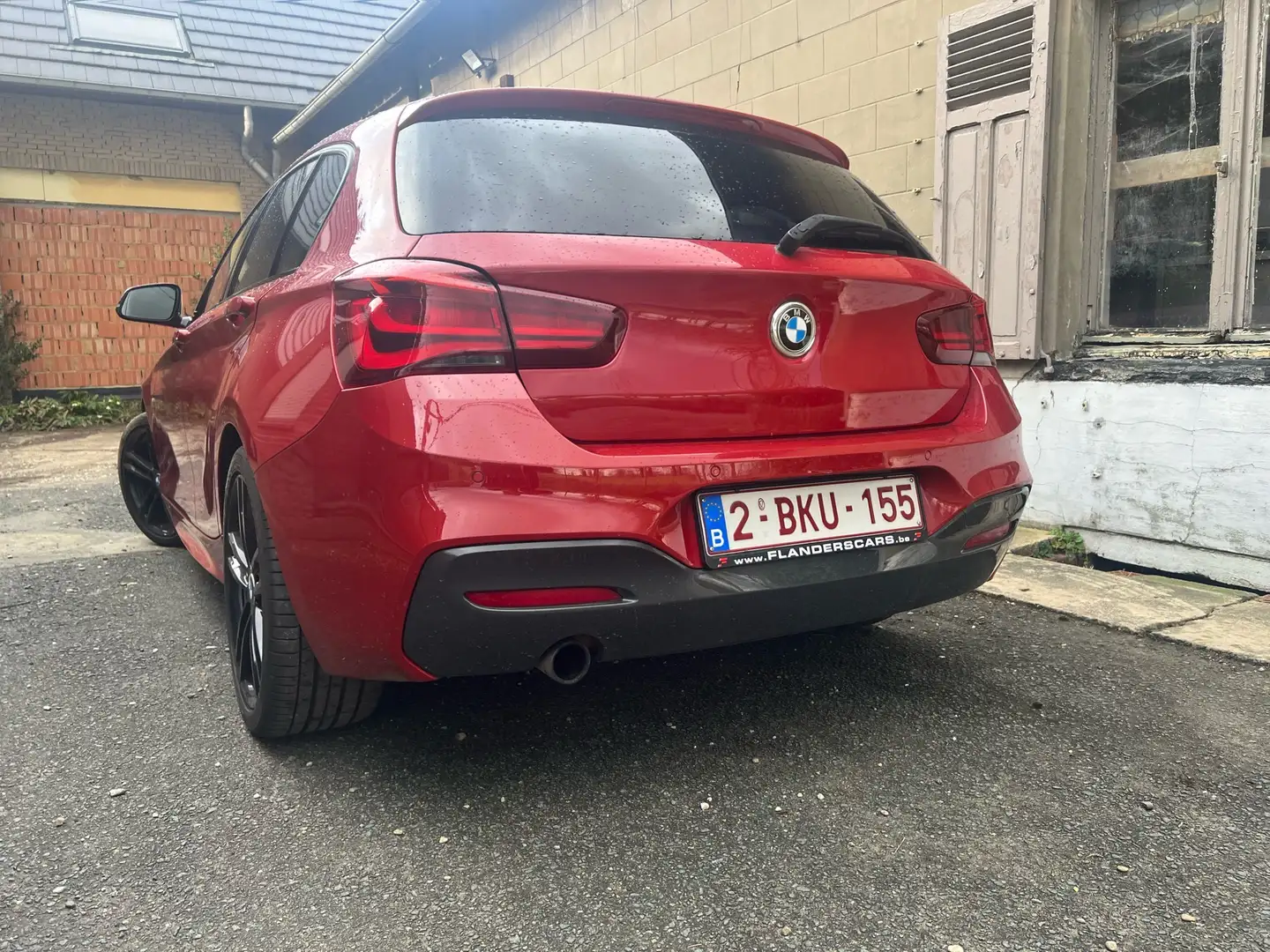 BMW 118 118i 136 ch M Sport Rouge - 2