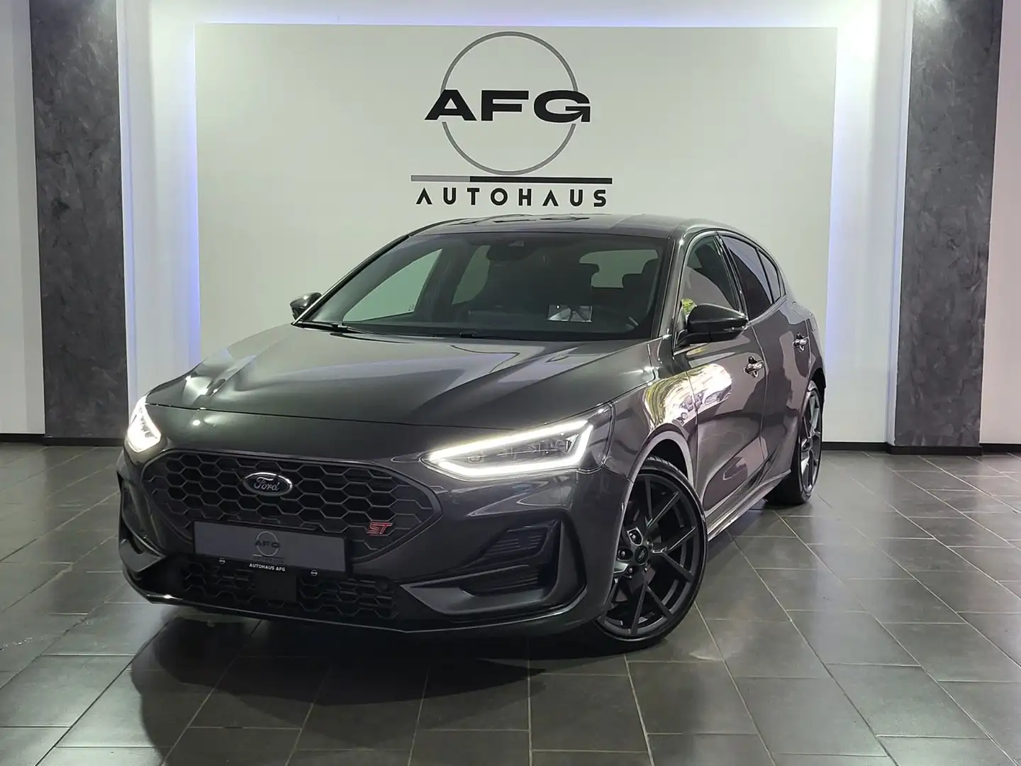 Ford Focus FORD FOCUS ST *PERFORMANCE*CARBON* Grau - 1