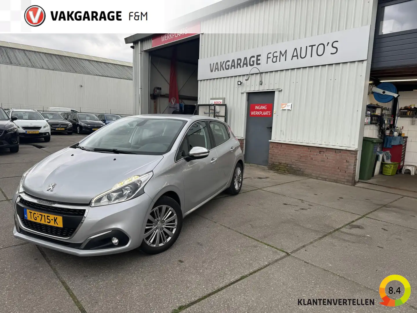 Peugeot 208 1.2 PureTech Blue Lease Executive Grey - 1