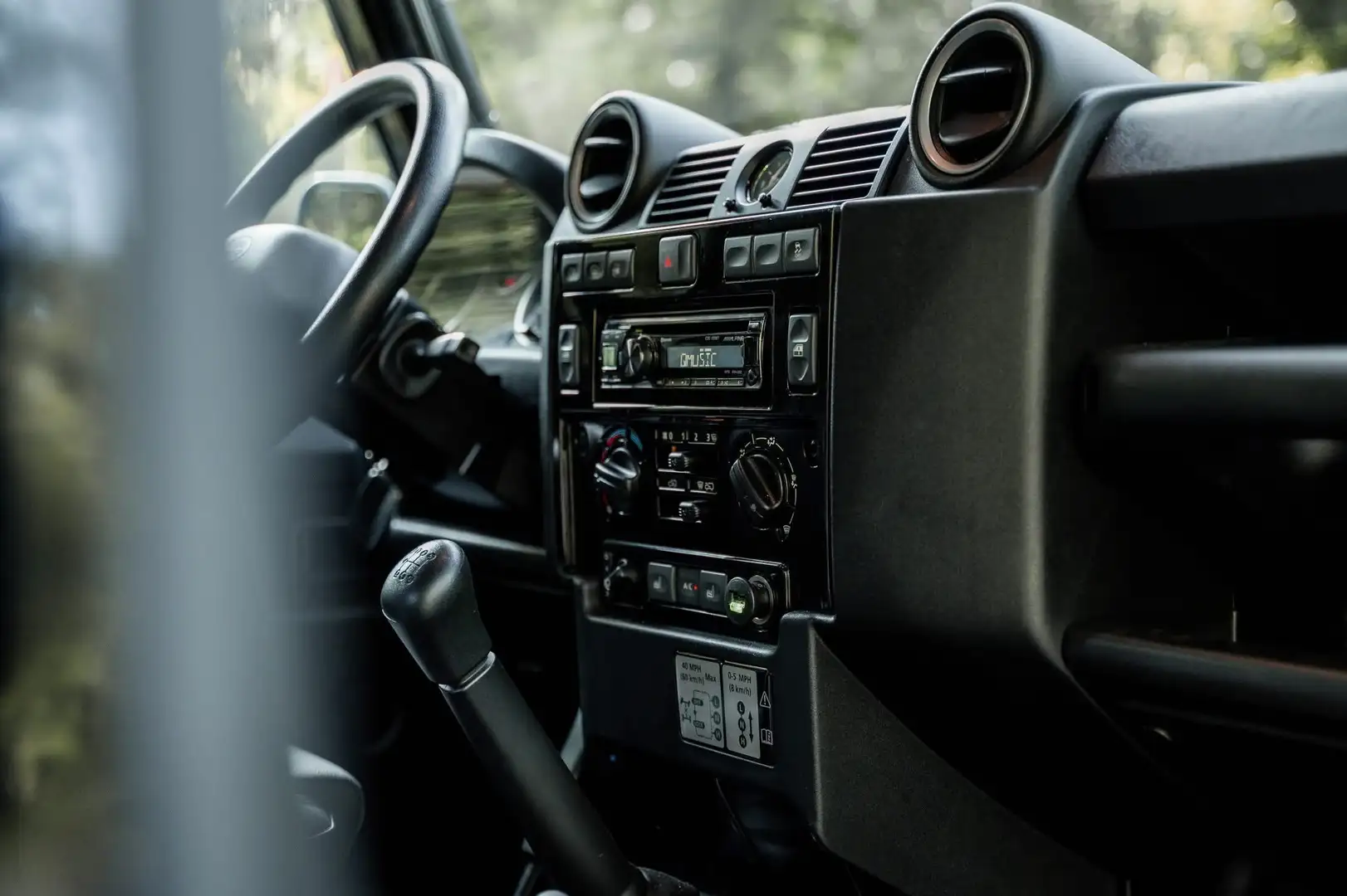 Land Rover Defender 110 pic up lichte vracht (BTW wagen) - 1