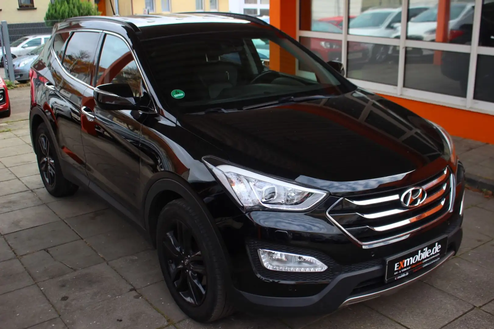 Hyundai SANTA FE * PREMIUM* 4WD* LEDER* NAVI* KAMERA* 19" Чёрный - 2