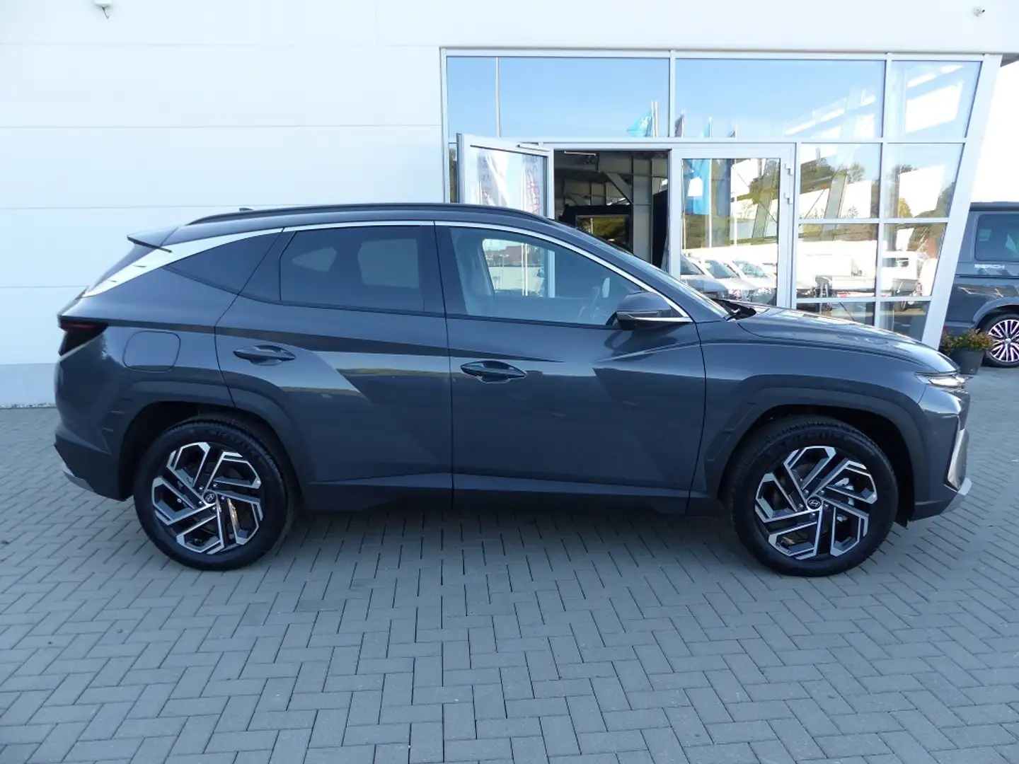 Hyundai TUCSON 1.6 T-GDI 4WD 6Aut. Prime *LED*KRELL*PDC* Grey - 2