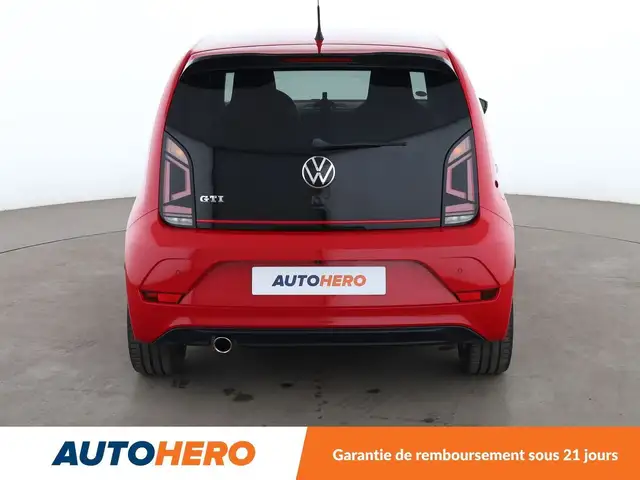 Volkswagen up! view 5