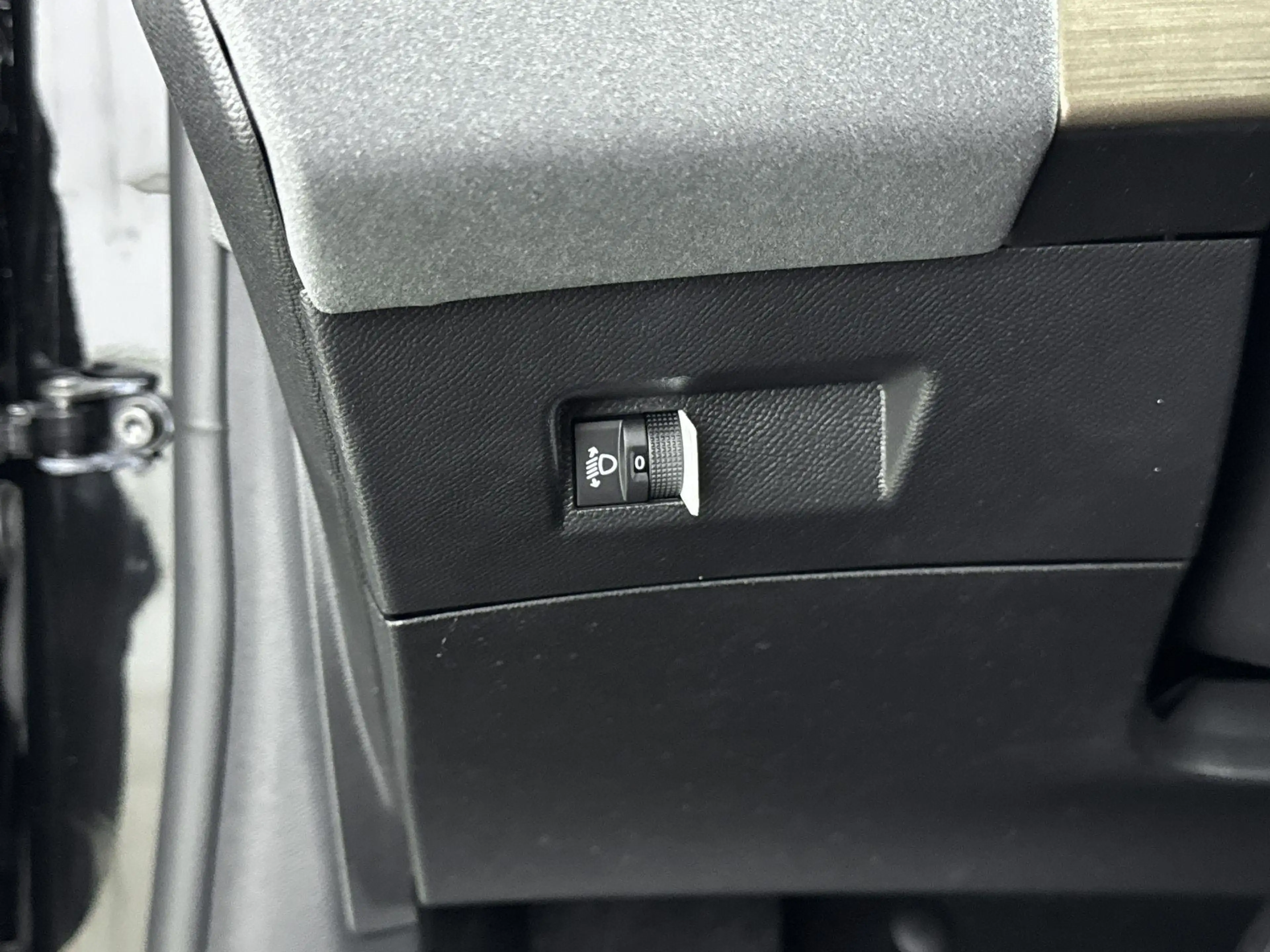 Lancia Ypsilon LX 51 kWh | Navigatie | Camera | Climate Control — photo 11