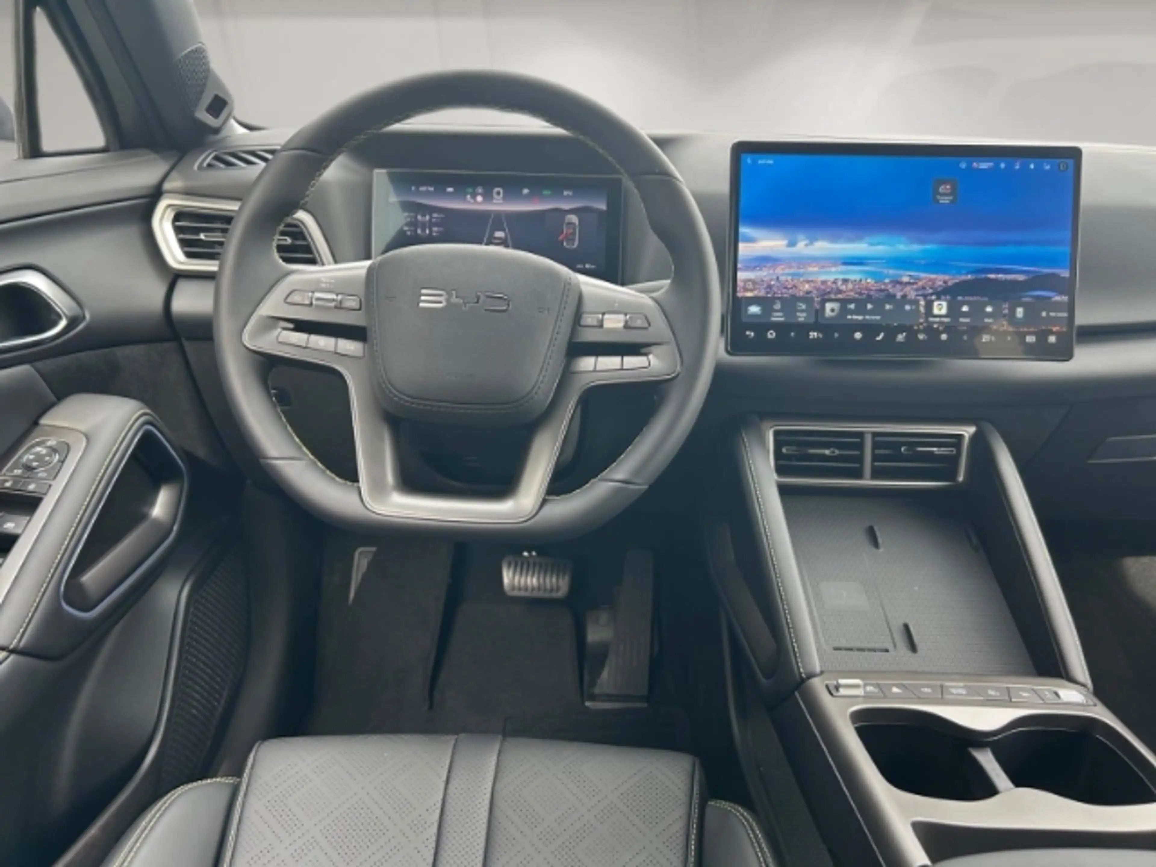 BYD Atto 2 DM-i 1.5 Boost Panorama/360 Grad/Sitzheizung/Navi/ — photo 10