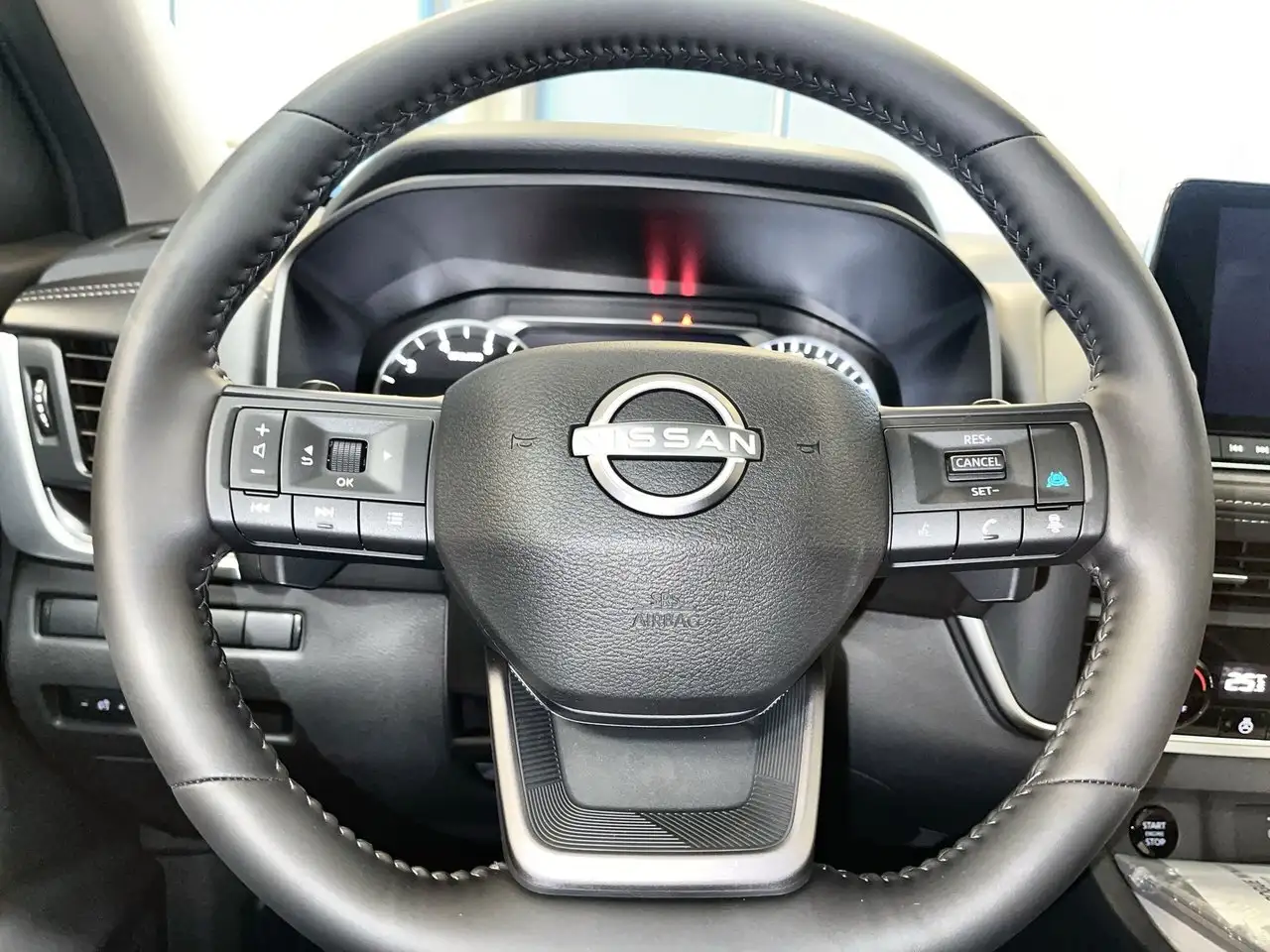 Nissan Rogue fotografie Nissan Rogue