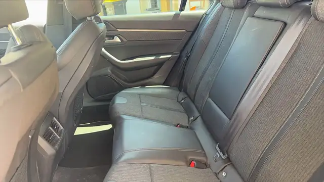 Peugeot 508 view 9