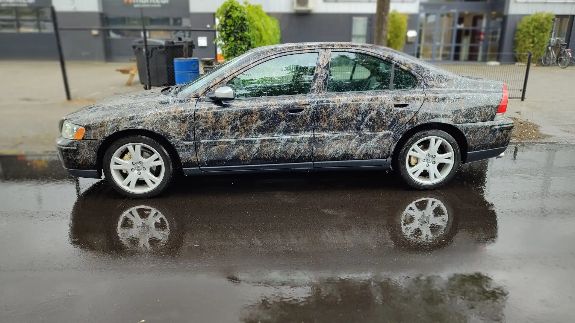 Volvo S60 2.4 Momentum Negro - 2
