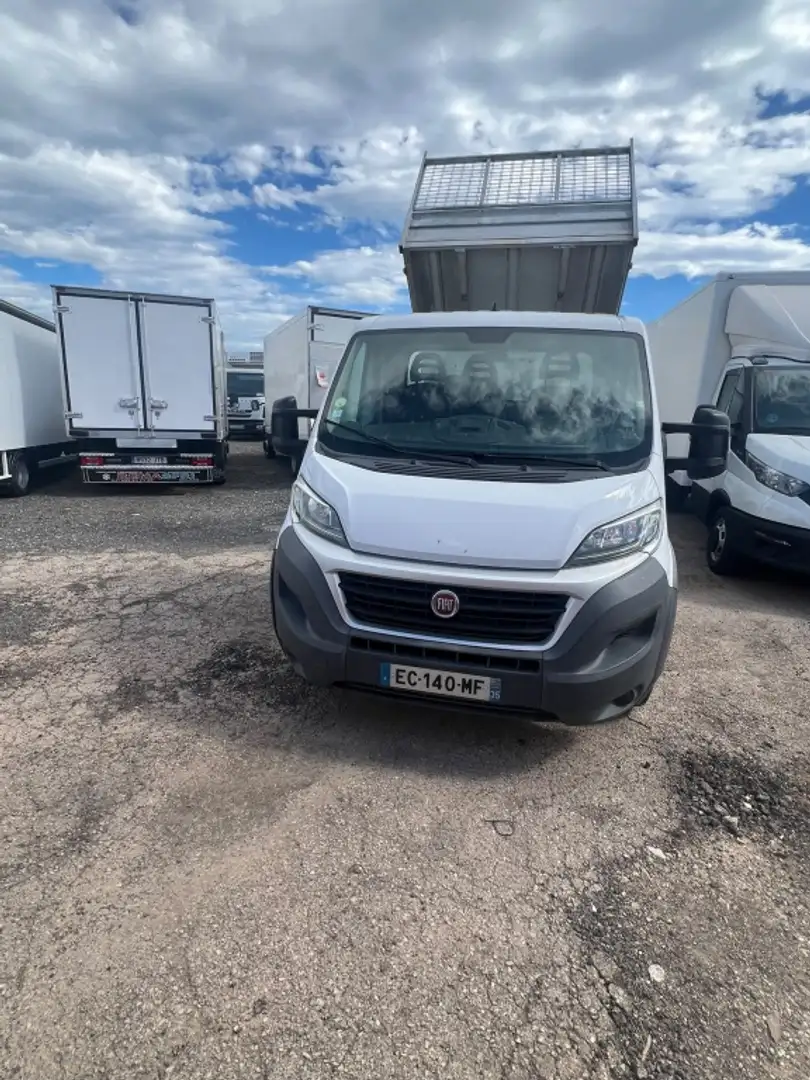 Fiat Ducato Ch.Cb.33 2.3Mjt LPEGR Corto 95kW Blanco - 2
