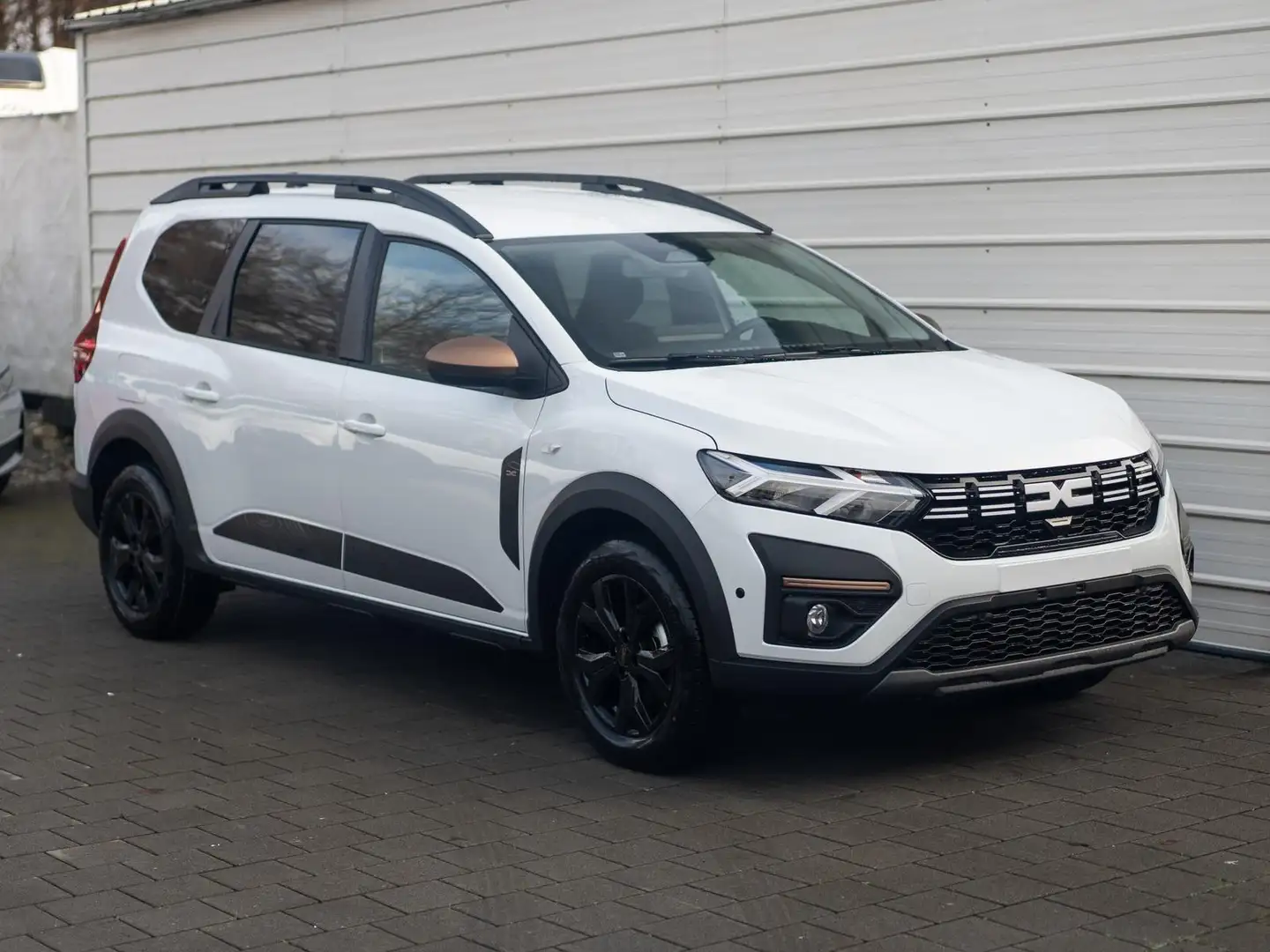 Dacia Jogger Extreme Plus TCe 110 *7-Sitzer*Navi*Kamera*SHZ Weiß - 2