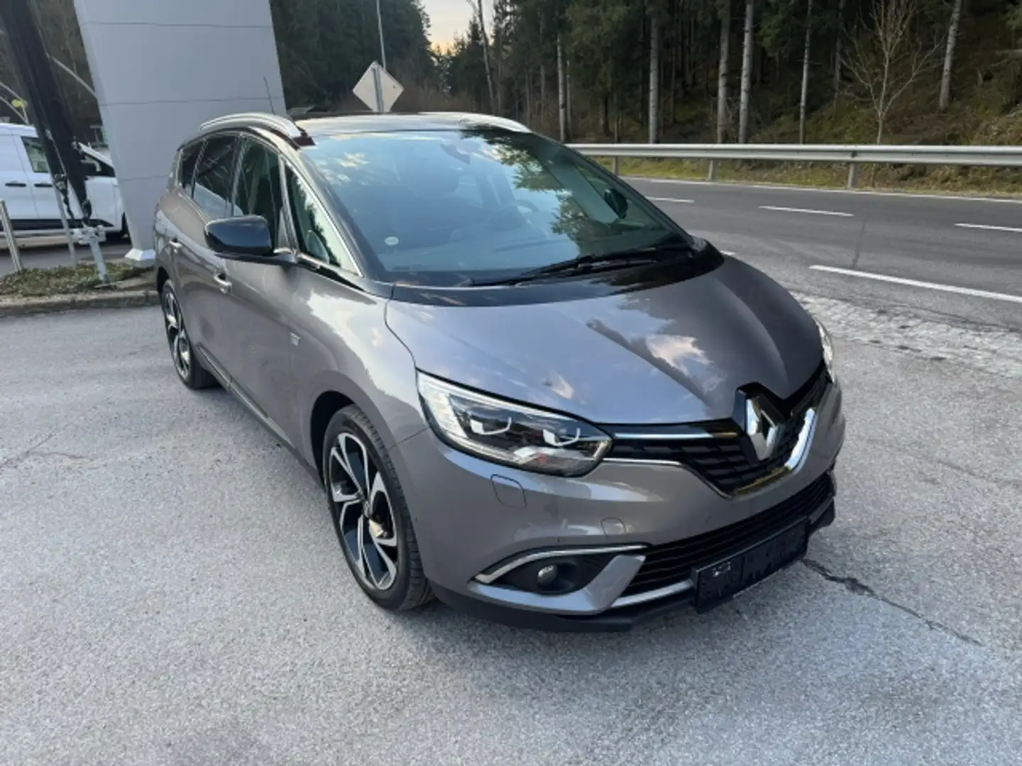 Renault Grand Scenic Energy dCi 160 EDC Bose 7Sitze AHV 8fach Ber. Grigio - 2