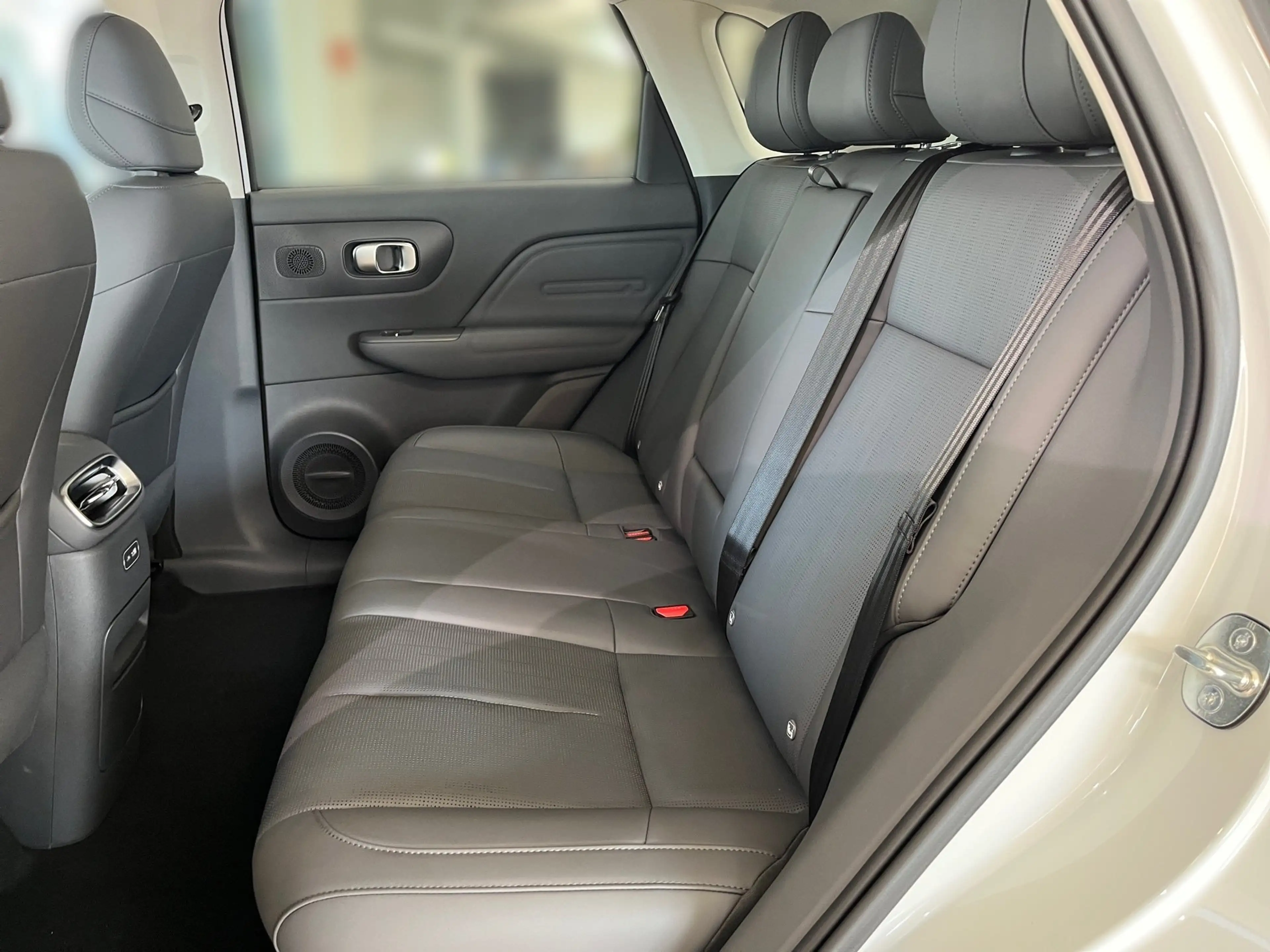 Leapmotor B10 B10 - Design Pro Max — photo 8