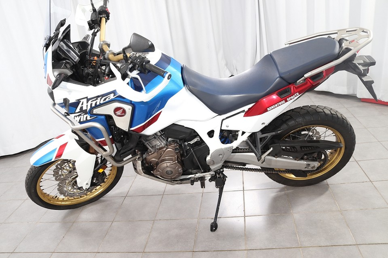Honda CRF 1000 L Africa Twin Adventure Sport — photo 4