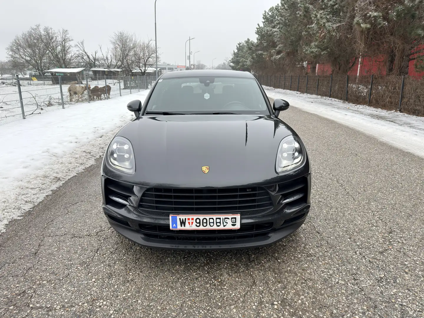 Porsche Macan Grau - 2