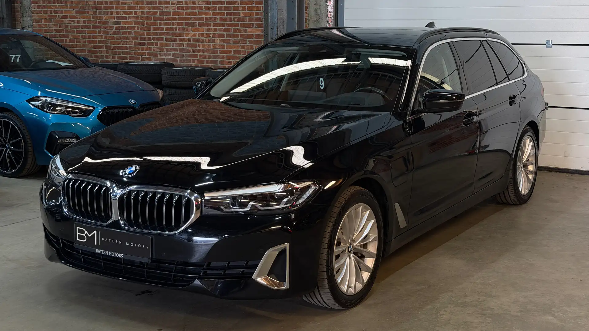 BMW 530 e Plug in Hybride Facelift 75.000km Luxury Line Negro - 1