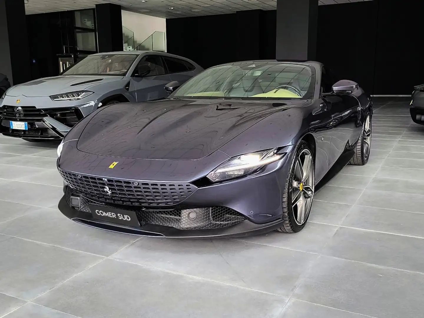 Ferrari Roma 3.9 Gris - 1