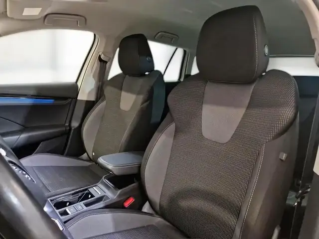 Skoda Octavia view 9