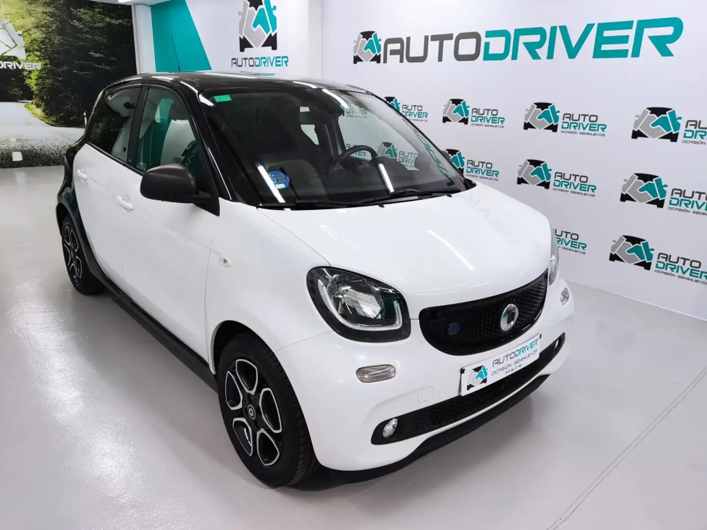smart forFour EQ Passion Blanco - 1
