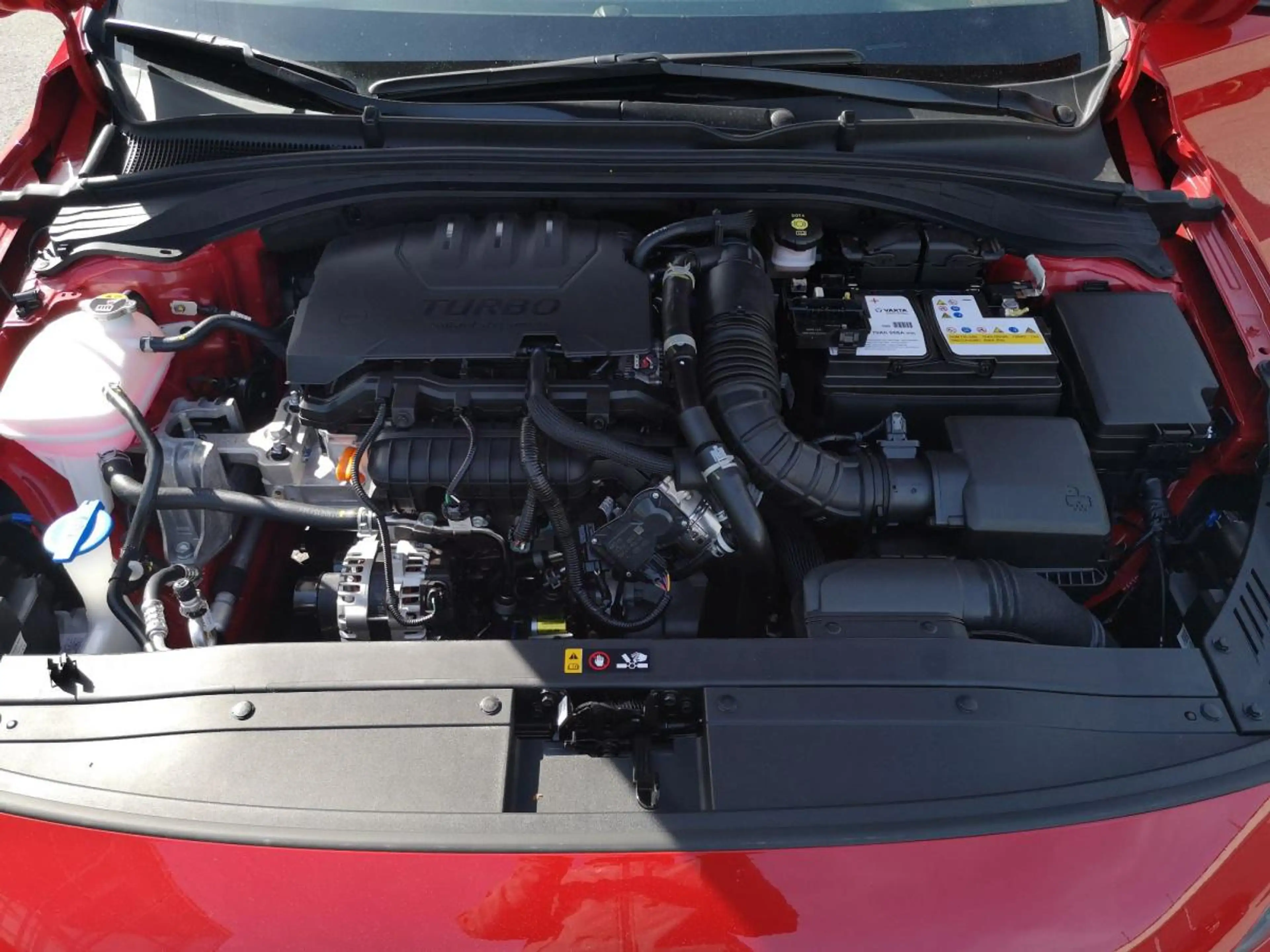 Hyundai i30 PD GO Plus 1,0 TGDi — photo 19