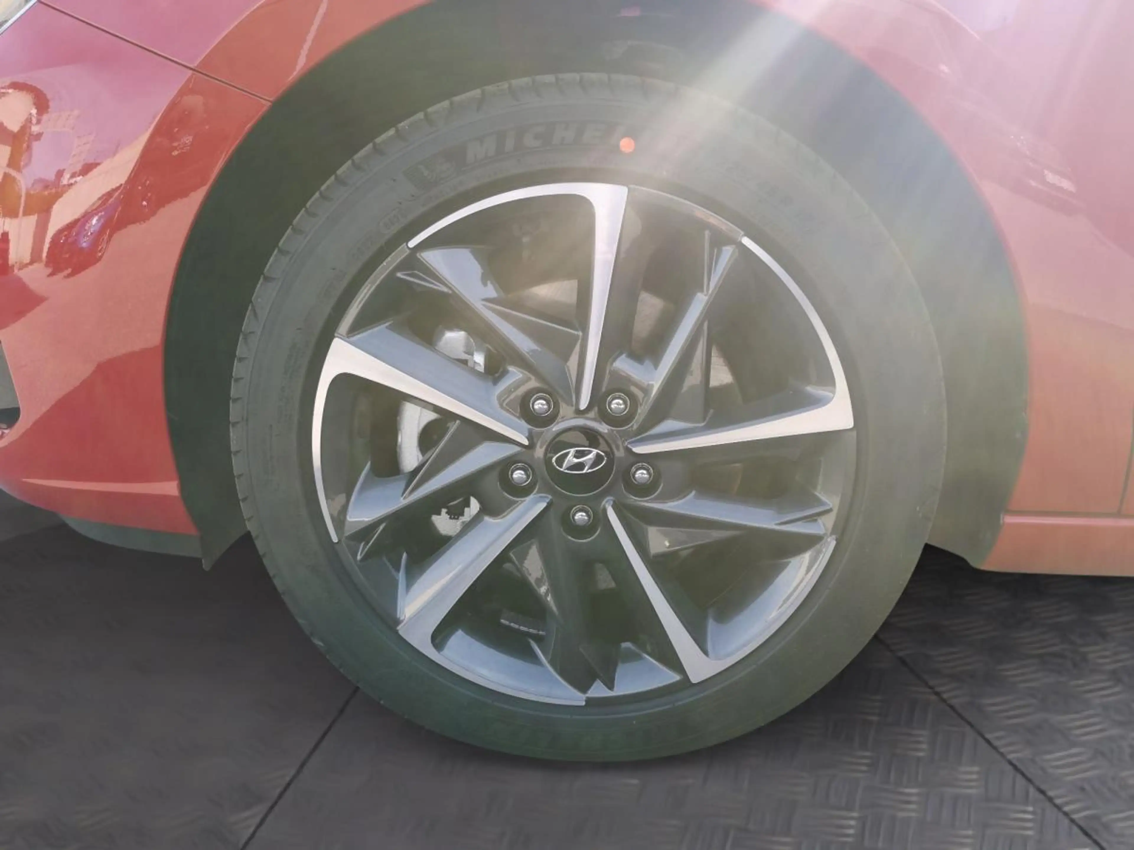 Hyundai i30 PD GO Plus 1,0 TGDi — photo 13