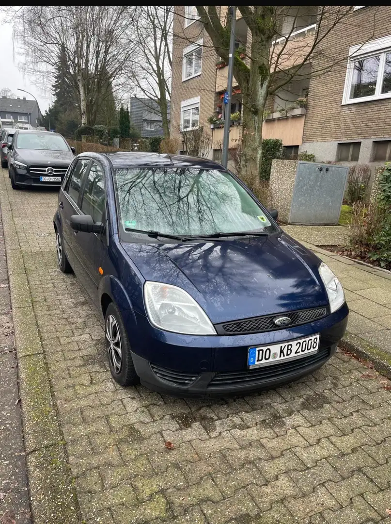 Ford Fiesta Ambiente Blau - 1