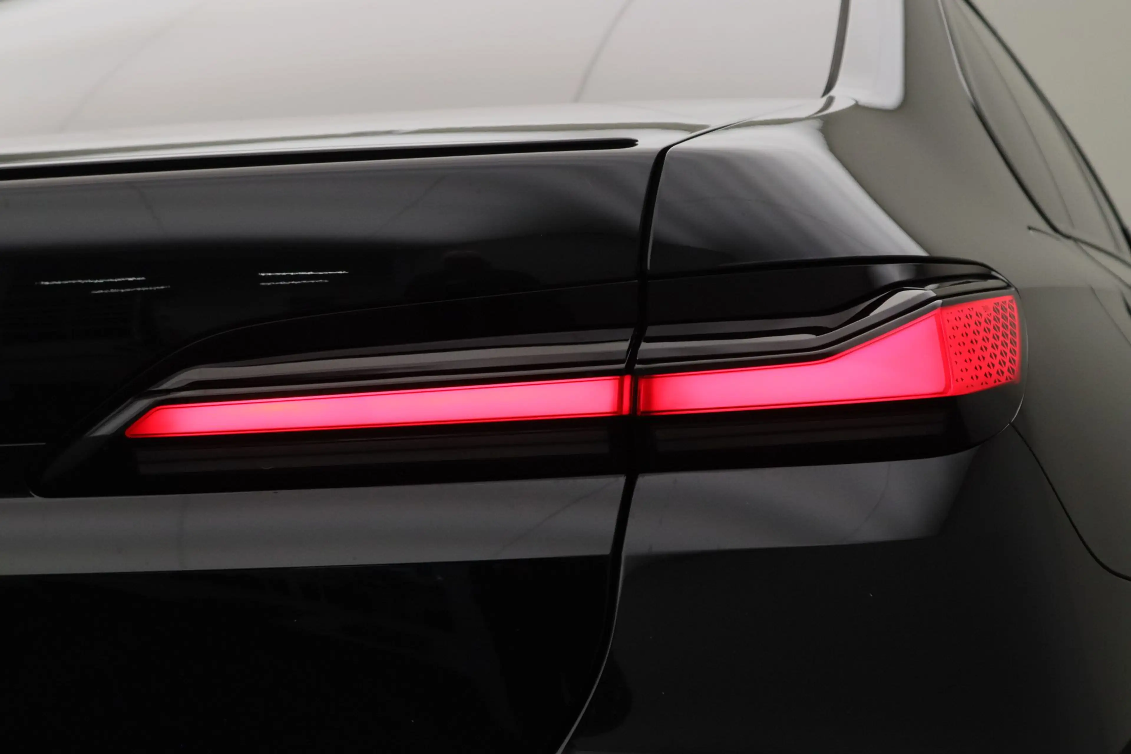 BMW i7 eDrive50 106 kWh M Sport pakket Pro | Bowers & Wil — photo 7