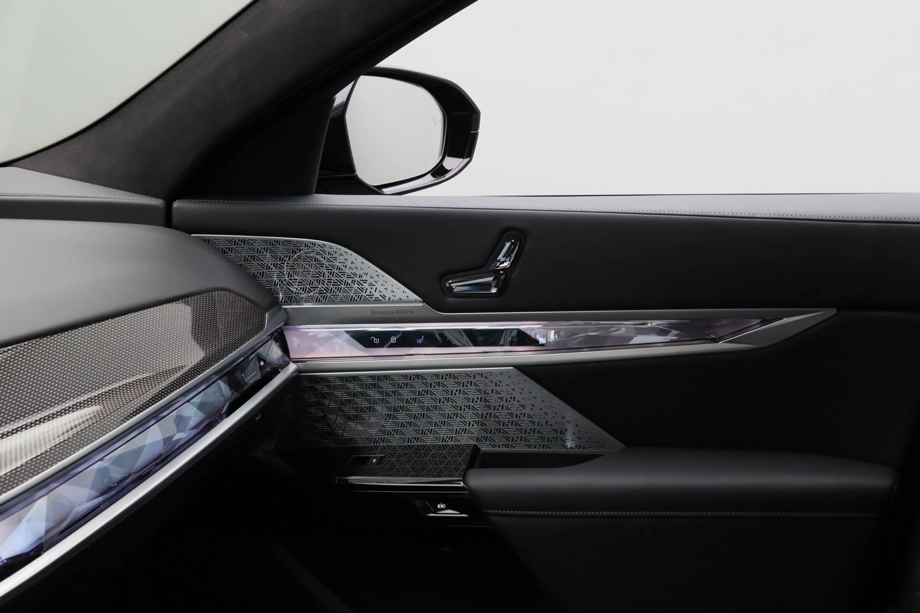 BMW i7 eDrive50 106 kWh M Sport pakket Pro | Bowers & Wil — photo 15