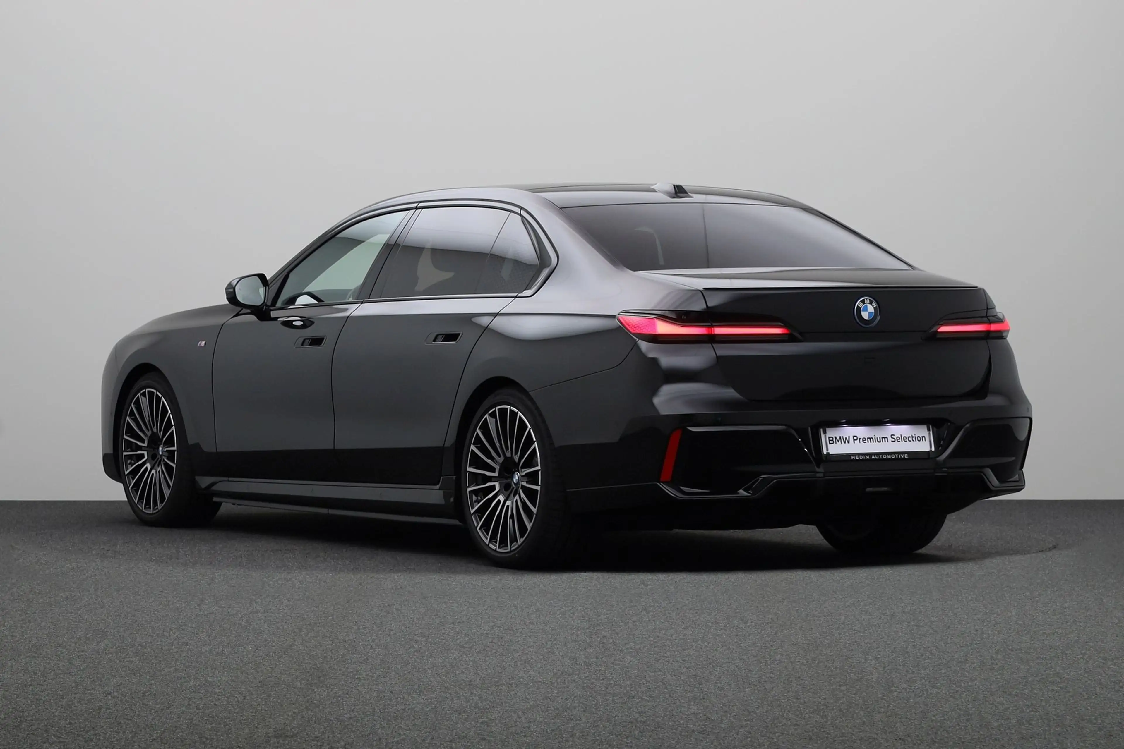 BMW i7 eDrive50 106 kWh M Sport pakket Pro | Bowers & Wil — photo 13