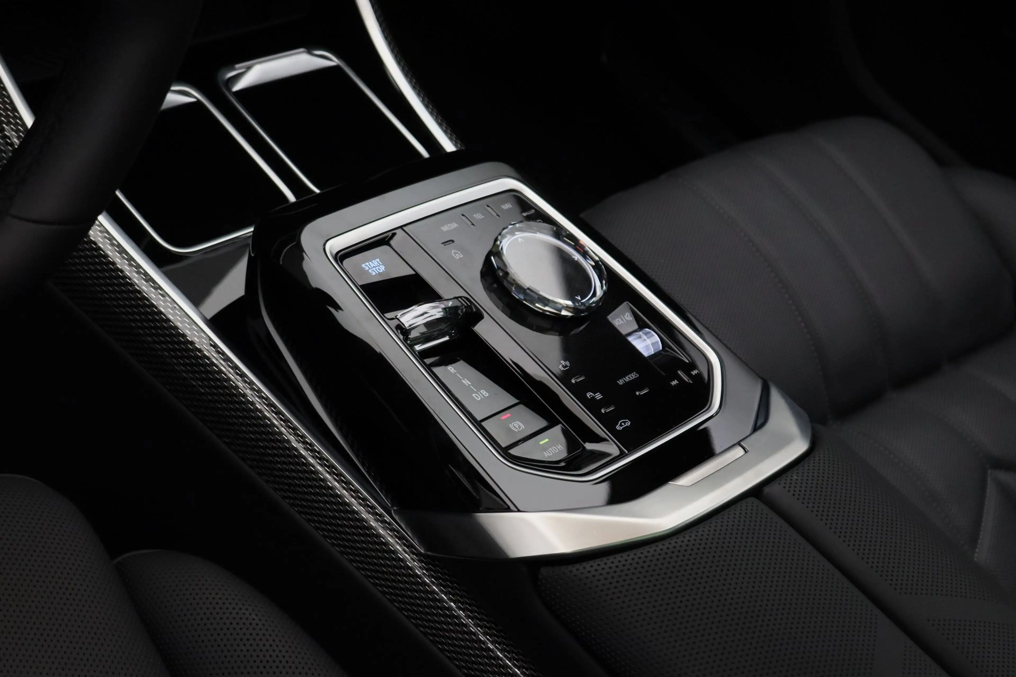 BMW i7 eDrive50 106 kWh M Sport pakket Pro | Bowers & Wil — photo 14
