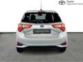 Toyota Yaris Y20+signature pack+navi Plateado - thumbnail 4