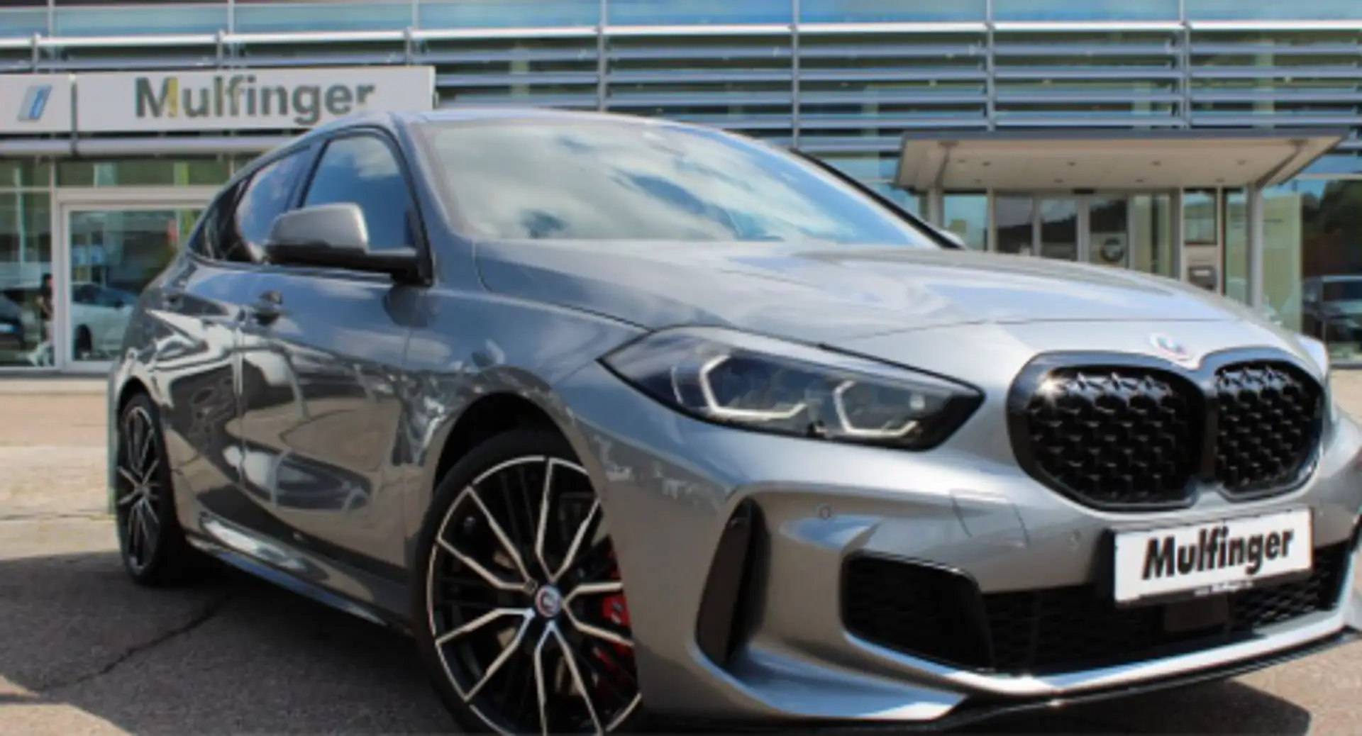 BMW 135 M135iA M Sport Pro xDrive Gris - 2